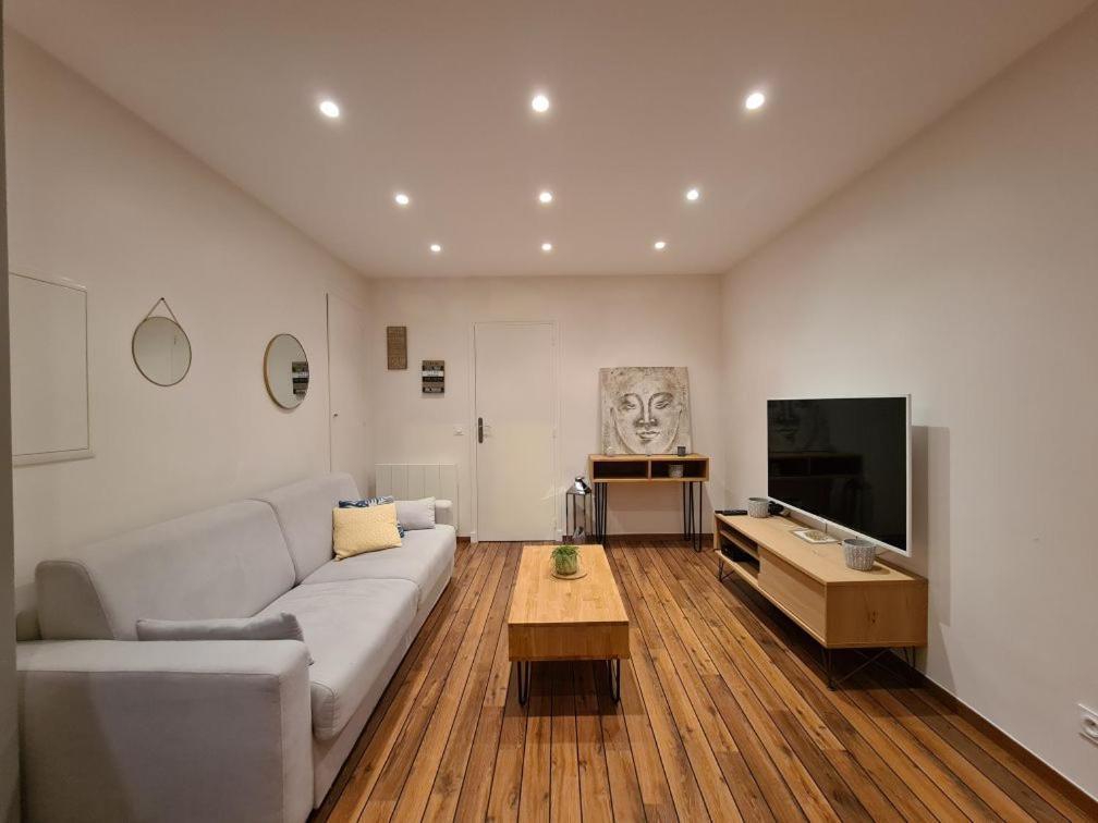 Appartement Coeur De Deauville Exteriör bild