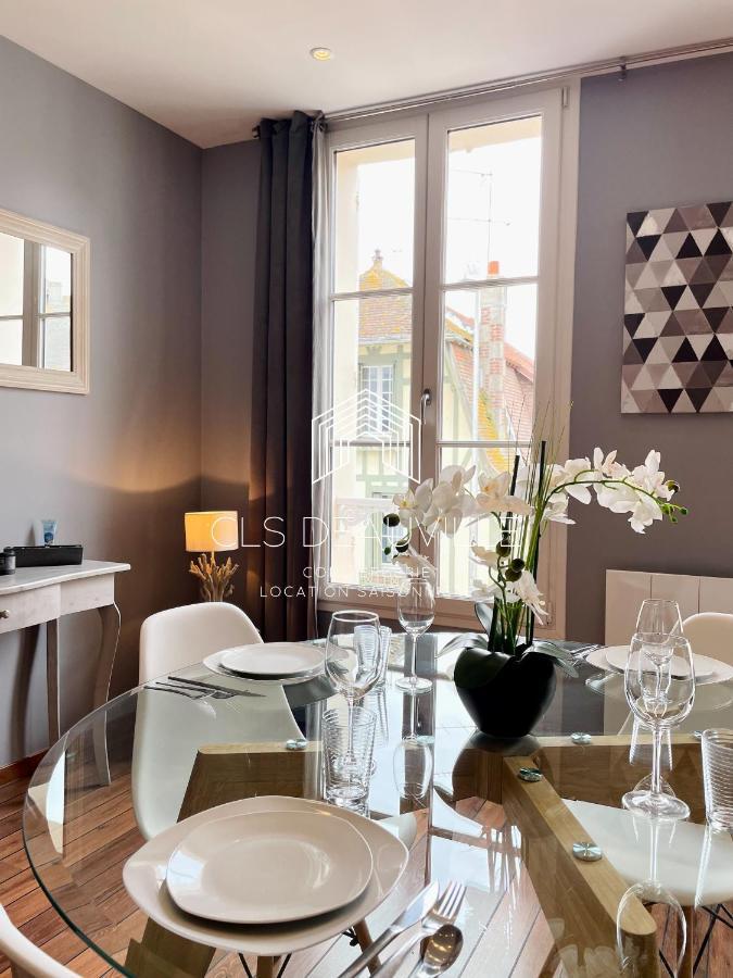 Appartement Coeur De Deauville Exteriör bild