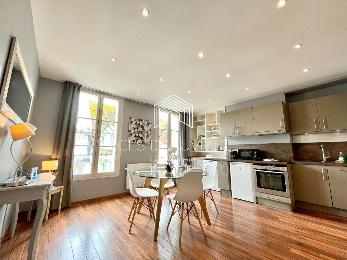 Appartement Coeur De Deauville Exteriör bild